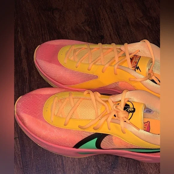 Nike size 13 - Picture 4 of 12